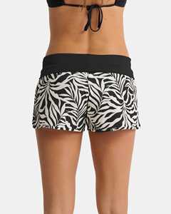 Sublimation Women Breathable Shorts with Custom Design and Logos Premium Quality Sublimation Women Shorts - Product Image 4