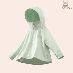 เสื้อแจ็คเก็ตเด็ก SEUN แบบมีฮู้ด ผ้าซอฟต์เชลล์ สีพื้น แขนยาว สไตล์ลำลอง สำหรับเด็ก พร้อมโลโก้ที่อกซ้าย - Product Image 4