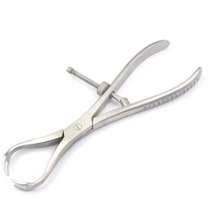 Herramienta quirúrgica ortopédica: Pinzas para reposicionar huesos, reponen los huesos de forma efectiva durante el cuidado y los procedimientos reconstructivos. - Product Image 3