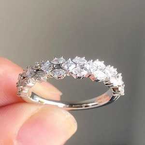 Bague demi-éternité en moissanite taille marquise et princesse pour femme, en argent 925 original, idéale pour demande en mariage ou cadeau pour les amoureux - Product Image 5