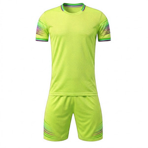 Services OEM de qualité supérieure, directement de l'usine : Short de football imperméable, séchage rapide, design ajustable, dernière mode. - Product Image 1
