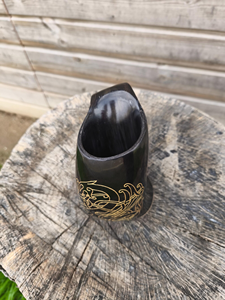 Tasse anti-fuite en corne de buffle sculptée à la main, motif bateau viking, style artisanal, avec poignée, réutilisable, idéale comme cadeau de mariage - Product Image 5