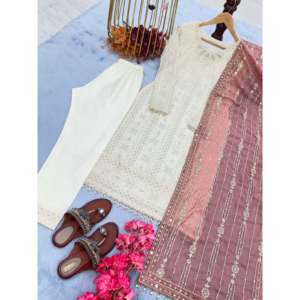 2XL Party Wear Top Bottom Dupatta Set para un aspecto elegante - Product Image 2