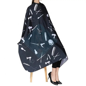 Capa de Peluquería con Estampado de Herramientas para el Cabello, de Poliéster Antiadherente, Capa Profesional para Barbería, para Cortar y Teñir el Cabello - Product Image 5