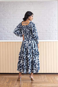 Robe midi en mousseline à imprimé floral, col en V, manches volantées, coupe trapèze ample, style bohème décontracté pour femme, pièce élégante pour l'été - Product Image 4