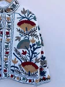 Chaqueta de Algodón Acolchada Floral Suzani, Transpirable, Tejida a Mano, Estilo Bohemio, para Mujer, Abrigo de Invierno Étnico con Cuello Alto - Product Image 5