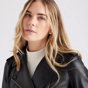 Veste en similicuir vegan pour femme, vente en gros, vêtements d'extérieur tendance, design personnalisé, style actuel, meilleur prix fournisseur - Product Image 6