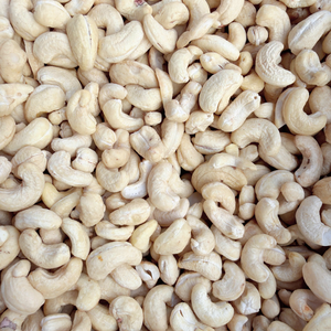 Cashew Kernels SANTIGO Cashew <b>Nuts</b> Exported To Middle East, EU Kaju In Bulk <b>Nuts</b> Kernels - Product Image 4