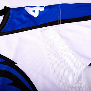 La construction légère offre chaleur, confort et mobilité. Maillot de hockey sur glace pour les entraînements et les matchs des équipes. Maillot de hockey sur glace. - Product Image 4