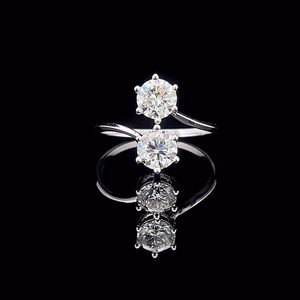 Anillo Toi et Moi con diamante cultivado en laboratorio CVD, color EF, oro sólido de 14K, anillo de diseñador ajustable de fabricante indio. - Product Image 1