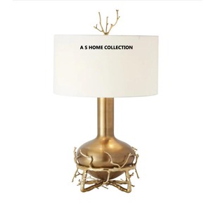 Lampe de table en métal décorative moderne de luxe de haute qualité avec abat-jour en tissu pour l'intérieur, bureau, chambre à coucher - Product Image 2