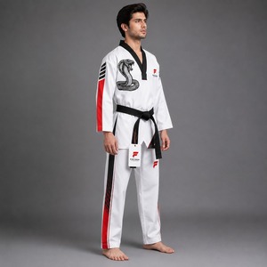 Uniforme de taekwondo resistente hecho con materiales ligeros y transpirables para mayor comodidad, confianza y durabilidad. - Product Image 4