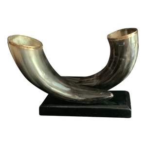 Décoration en corne de buffle, corne faite à la main - Product Image 1