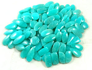 Amazonite verte naturelle paire Cabochon en gros lot au poids avec différentes formes et tailles utilisées pour la fabrication de bijoux - Product Image 2