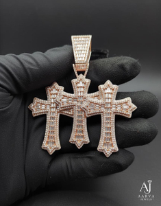 Colgante de cruz de moissanita chapado en oro rosa y rodio, estilo hip hop, con micro pavé de baguette, amuleto trippy para hombre - Product Image 6