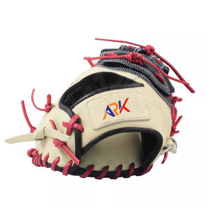 Gants de baseball en cuir de haute qualité avec surface douce et confortable, pour une performance optimale lors des matchs. - Product Image 2