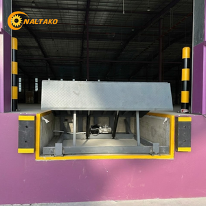 Plataforma Niveladora Hidráulica Industrial de 10 Toneladas, 2500x2000mm, con Labio de 700mm de Largo, Patas de Seguridad Dobles y Certificación ISO9001 - Product Image 5