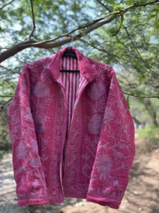 Atractiva Chaqueta Larga Suzani Bordada a Mano para Mujer, Estilo Bohemio, Gitano, Crewel, para Primavera, Festivales, Regalo Especial - Product Image 2