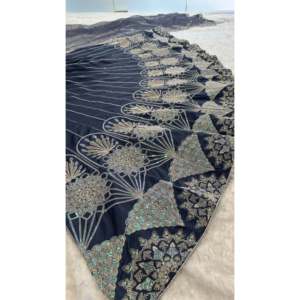 Lehenga Choli de Diseño con Lentejuelas Arcoíris para Bodas, con Bordado de Hilo y Dori para Fiestas - Product Image 6