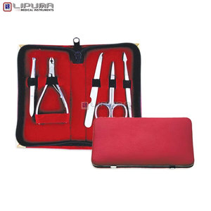 Ensemble de manucure et pédicure luxueux 7 en 1, coupe-ongles et coupe-cuticules en acier inoxydable personnalisés pour les soins des pieds - Emballé dans une boîte - Product Image 3