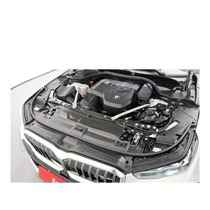 BMW Série 5 520i M Sport 2023 avec boîte de vitesses automatique, volant à gauche, sièges en cuir, caméra arrière, 14 603 km - Product Image 6