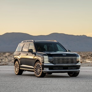 Meilleur prix Hyundai Palisade SUV familial Haute performance Qualité supérieure Cabine confortable et caractéristiques de sécurité avancées Disponible - Product Image 3