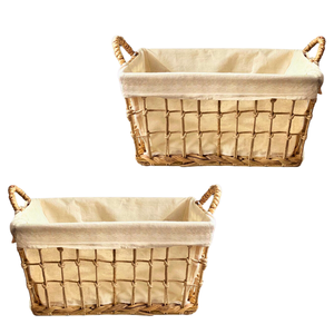 Panier de rangement en jacinthe d'eau, jonc de mer, rotin et bambou avec doublure en coton, structure métallique, Vietnam - Product Image 1