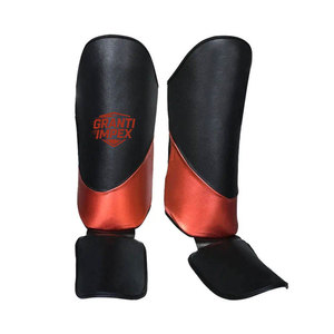 Protège-tibias de boxe légers pour l'entraînement, protection professionnelle, cadre en aluminium, options personnalisables, tissu respirant, haute performance - Product Image 1