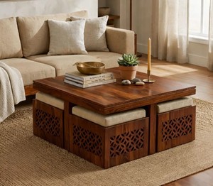 Table basse en bois massif avec plateau à lattes et 4 tabourets rembourrés |   Table basse empilable gain de place |   Exportation de Jodhpur - Product Image 1
