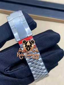 Luxury Stainless Steel Analog <b>Watch</b> with Water Resistant 3BAR Simple Design Rounded Lug Connections - Product Image 1