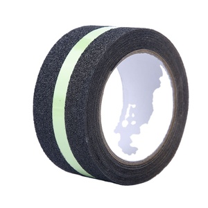 Bande antidérapante lumineuse, ruban d'avertissement de sécurité, rouleau imperméable et durable, bande antidérapante qui brille dans le noir pour les escaliers et les sols - Product Image 1