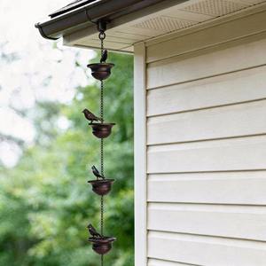 Chaînes de pluie décoratives au design Oiseau et Seau pour jardin, maison, patio – Élégantes chaînes de drainage et d'art aquatique suspendues - Product Image 3