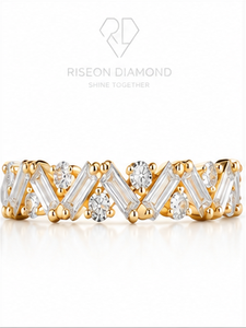 Anillo Elegante de Eternidad en Oro Amarillo de 18K con Diamantes Redondos y Baguette Alternados, Apilable, Regalo de Aniversario de Bodas, Joyería de Lujo - Product Image 5