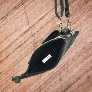 กระเป๋าสะพายข้างหนังวัวแบบตะวันตกที่กำหนดเองกระเป๋าถือสำหรับผู้หญิงเด็กผู้หญิงลายดอกไม้แกะสลักด้านบน haion ลงลึกแบบเต็มตัว - Product Image 5