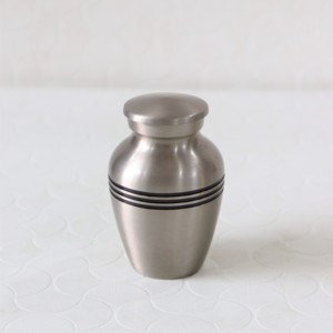 Premium Messing Triband Kleine Einäscherungsurne Andenkenurnen für Menschliche Asche Metall Langlebige Kleine Ascheurnen - Product Image 2