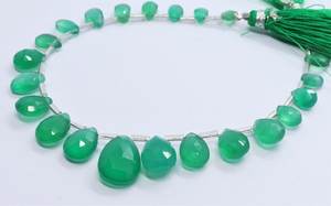 ลูกปัดหินออนิกซ์สีเขียวธรรมชาติทรงหยดน้ำเจียระไนขนาด 6x8-8x12 มม. ออนิกซ์สีเขียวทรงหยดน้ำขนาด 7 นิ้ว ลูกปัดพลอยออนิกซ์สีเขียวธรรมชาติทรงหยดน้ำ - Product Image 2