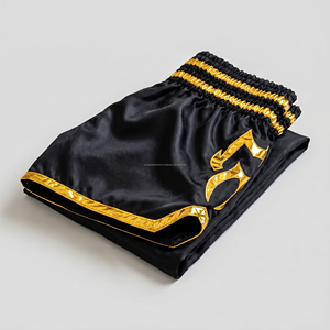 Pantalones Cortos de Muay Thai para Hombre con Ribete Dorado Metálico Personalizado, Pantalones Cortos de Kickboxing de Satén Negro Premium, Pantalones Cortos de Lucha MMA con Logotipo Personalizado al por Mayor - Product Image 6