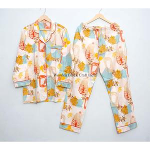 Pijamas elegantes para mujer, de manga larga, para primavera y otoño, conjunto de ropa de dormir transpirable para mujer, de la India. - Product Image 1