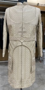 Sherwani de haute qualité multicolore pour hommes, vêtement traditionnel culturel, broderie complexe, élégant manteau long ethnique - Product Image 1