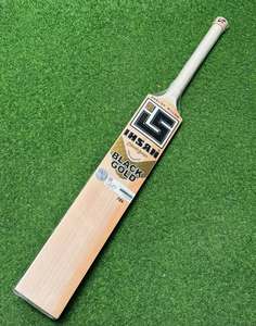 Bate de Críquet Ihsan Sports Edición Oro Negro, Serie Clásica, de Madera de Sauce Inglés, Duradero y Ligero, con Funda Protectora y Lámina Antideslizante para Mayor Agarre - Product Image 2