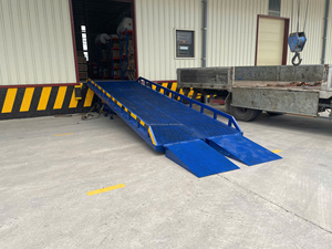 Rampa para Montacargas Naltako de 10 Toneladas, Elevación de 1700 mm, para Carga de Contenedores de Alta Intensidad - Product Image 1