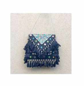 Bolso de Mano Elegante y Ecológico de Resina con Correa de Muñeca Desmontable, Diseño Moderno, Pintado a Mano, Decoración para Bodas, Regalo con Estilo - Product Image 3