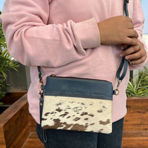 Women's Stylish Hair on Fur <b>Leather</b> New Arrival Handbag Sling Bag Purse <b>Shopping</b> Hot Sale Stylish Cowhide Fur Handbag - Product Image 3