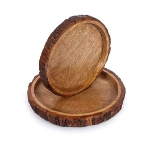 Plateau de service rectangulaire en bois Treo avec motif floral gravé, design bohème fait main, plats et assiettes, plateau de service en bois - Product Image 3