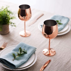 Gobelet à vin et bière en fer rose doré, durable, écologique, pour le camping - Product Image 1