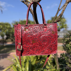 Nouveauté : Sac fourre-tout en cuir sculpté à la main avec franges, élégant et tendance, grande taille, haute qualité, pour femme - Product Image 1