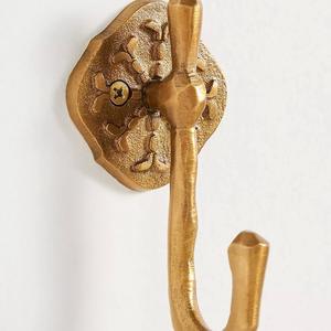 Lámpara de Pie de Estilo Escandinavo con Luz Suave y Base de Madera para un Ambiente Acogedor - Product Image 1