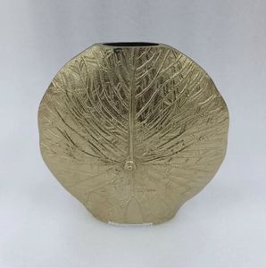 Antique Style Metal Flower Vase Vintage Home Decoration Centerpiece <b>Rustic</b> Iron Pot For Dining Table <b>Office</b> Decor Display - Product Image 4