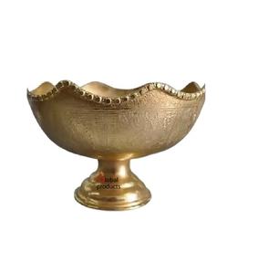 ชามเสิร์ฟของหวานและช็อคโกแลตดีไซน์เนอร์โลหะสีทองสำหรับร้านอาหารของโรงแรมและบาร์ - Product Image 1