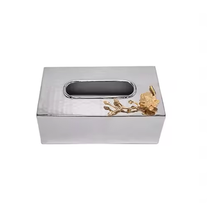 กล่องใส่กระดาษทิชชูโลหะสีทอง ดีไซน์หรูหรา พร้อมลายวงแหวนฉลุ สำหรับวางบนโต๊ะ - Product Image 2